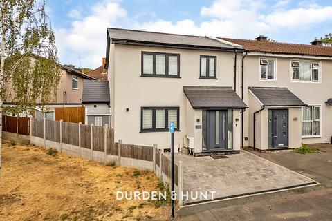 Burrow Road, Chigwell, IG7