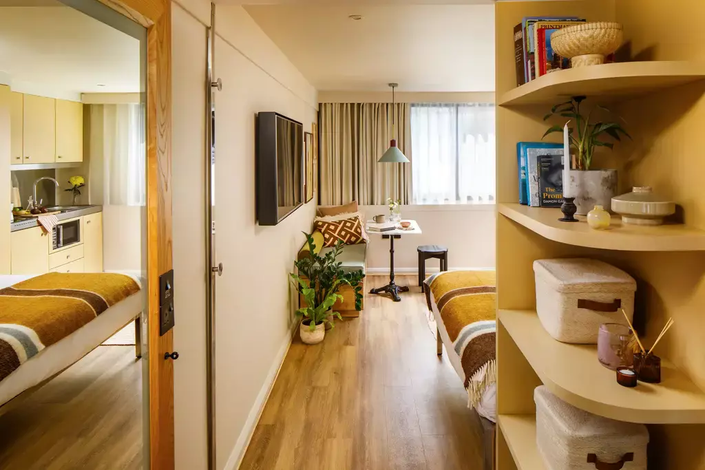 Apartment in London - View 4