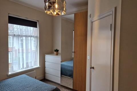 1 bedroom in a house share to rent, Harefield Road, Coventry, CV2