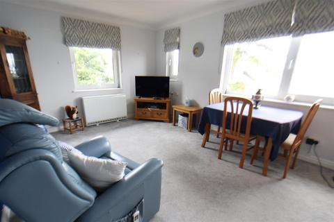 2 bedroom apartment for sale, Briary Court, Cowes PO31