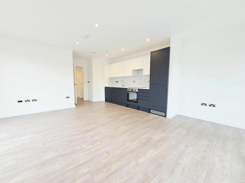 Apartment in Harrow - View 2
