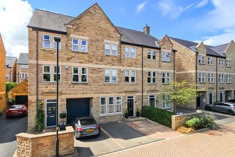 4 bedroom terraced house for sale, Morel Grove, Harrogate, HG2