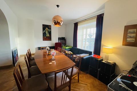 undefined, Hamilton Terrace, Milford Haven, SA73