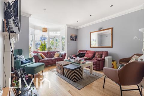 6 bedroom semi-detached house for sale, London SE25