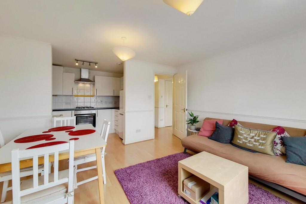 Apartment in London - View 2
