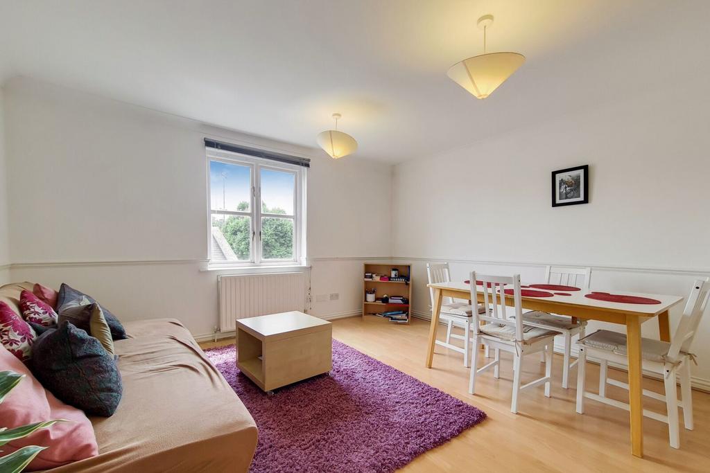 Apartment in London - View 4