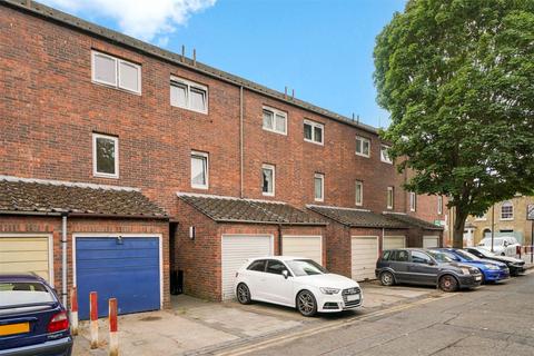 3 bedroom house for sale, Westacott Close, London, N19