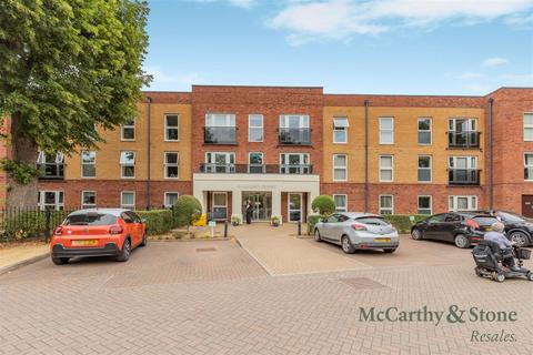 2 bedroom apartment for sale, Humphrey Court, The Oval, Stafford, Staffordshire, ST17 4SD