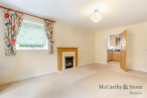 2 bedroom apartment for sale, Humphrey Court, The Oval, Stafford, Staffordshire, ST17 4SD