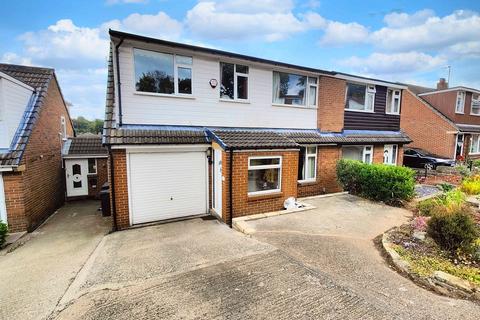 5 bedroom semi-detached house for sale, Castlefields Crescent, Brighouse HD6