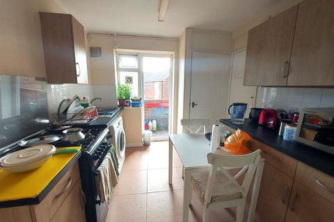 undefined, Rayne Court, E18