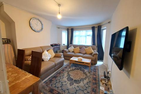 undefined, Rayne Court, E18
