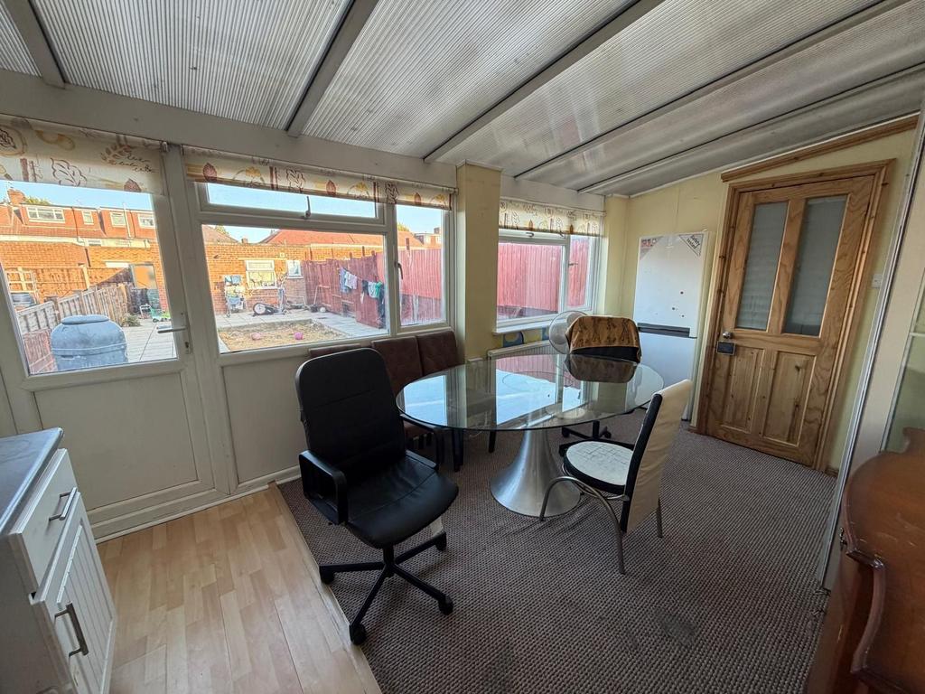 House in Southall - View 5