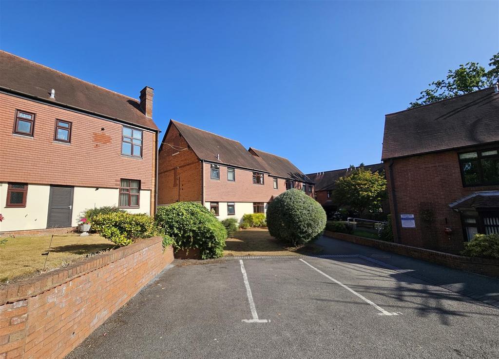 House in Solihull - View 2