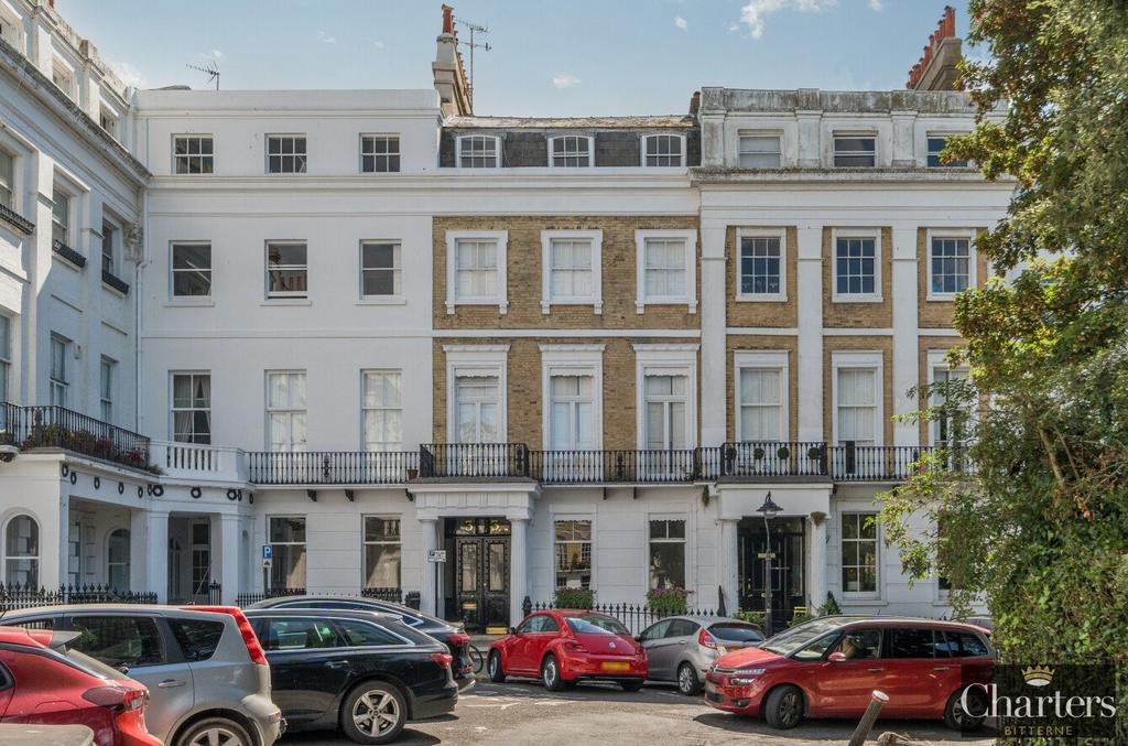Apartment in East Sussex - View 5