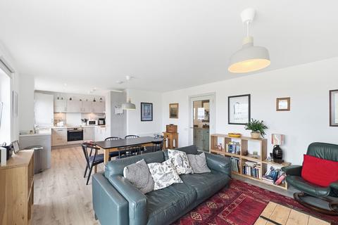 2 bedroom flat for sale, 12/8 Sandpiper Drive, Leith, Edinburgh, EH6