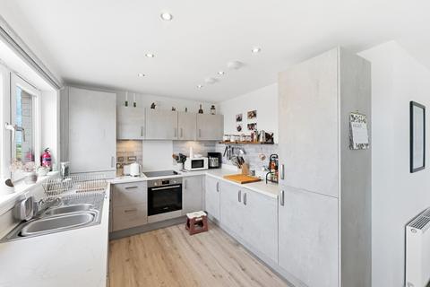 2 bedroom flat for sale, 12/8 Sandpiper Drive, Leith, Edinburgh, EH6
