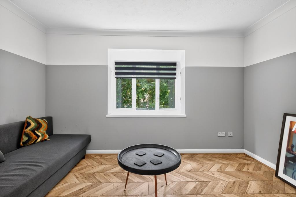 Apartment in London - View 3