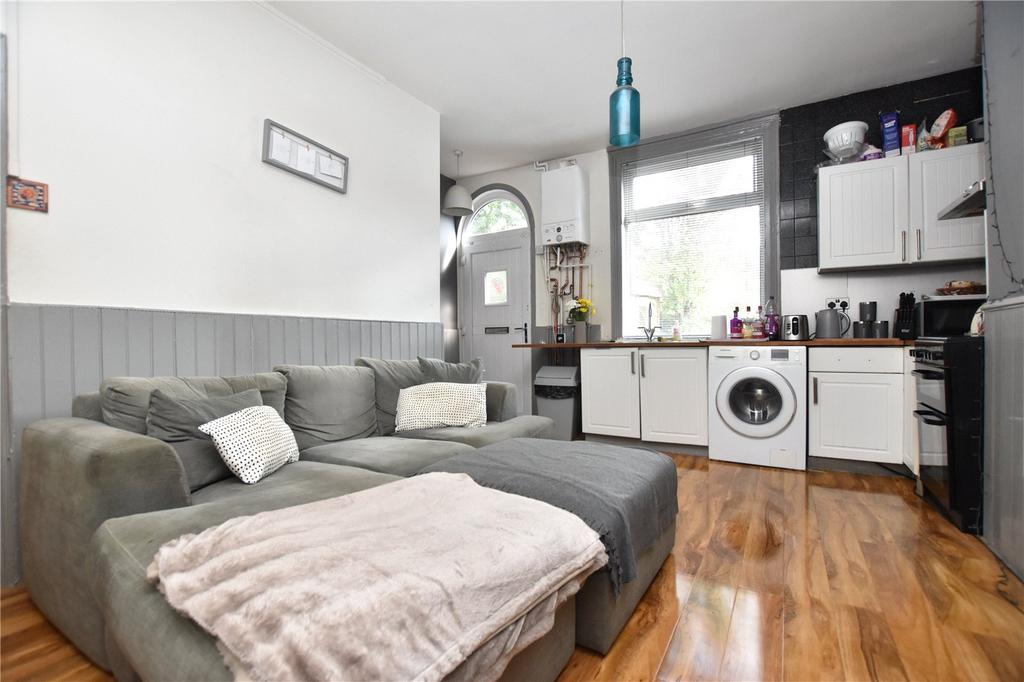 House in Leeds - View 2