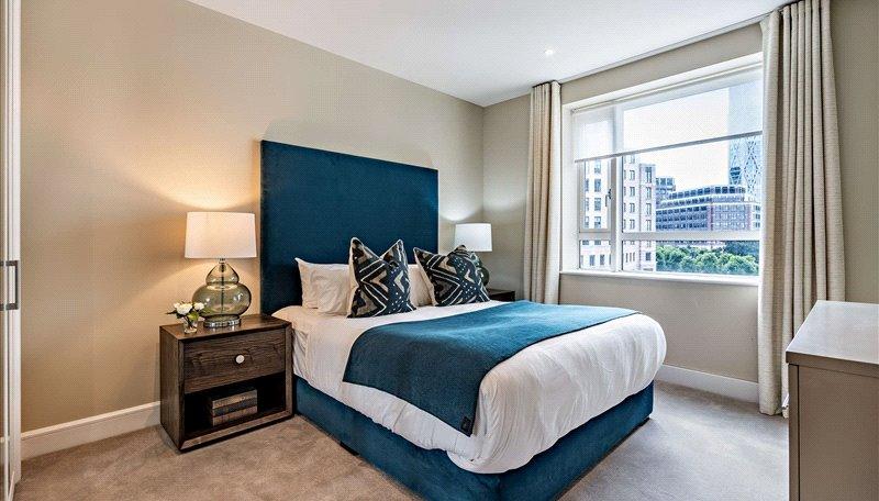 Apartment in Canary Wharf - View 5