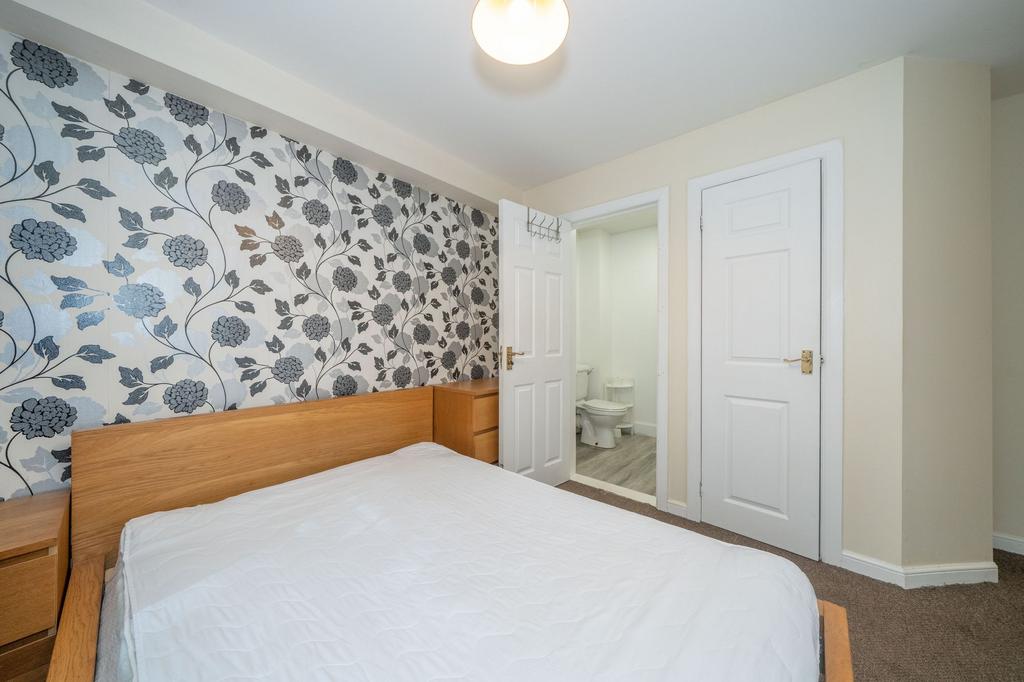 Apartment in Bathgate, West Lothian - View 4