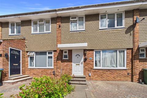 Fleetside, West Molesey