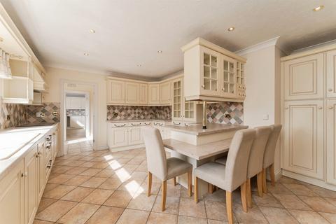 4 bedroom chalet for sale, Johnson Way, Chatteris