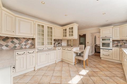 4 bedroom chalet for sale, Johnson Way, Chatteris