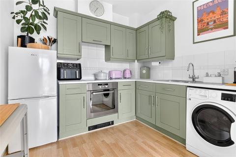 undefined, Kelvin Gate, Bracknell, Berkshire, RG12