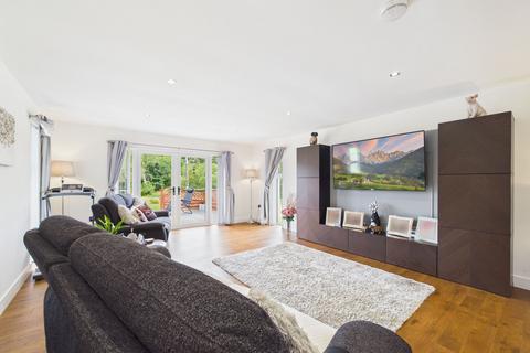 4 bedroom bungalow for sale, The Holding, Candymill Road, Biggar, ML12 6FJ