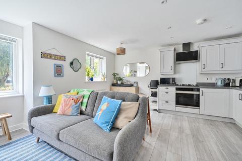 2 bedroom flat for sale, Kenworthy Way, North Stoneham, Eastleigh, Hampshire, SO50