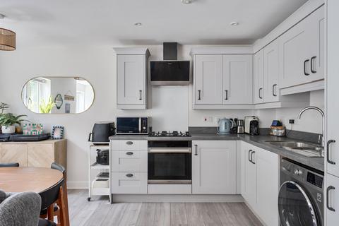 2 bedroom flat for sale, Kenworthy Way, North Stoneham, Eastleigh, Hampshire, SO50