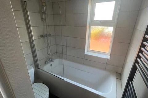 2 bedroom house to rent, Violet Street, Ashton-in-Makerfield, Wigan, WN4