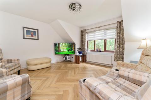 undefined, Manse Gardens, Glasgow, G32 0RE