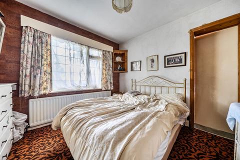 undefined, Greenfields Close, Surrey RH6