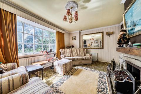undefined, Greenfields Close, Surrey RH6