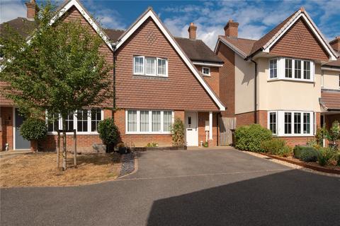 3 bedroom semi-detached house for sale, Bramley Avenue, Horam, Heathfield, TN21