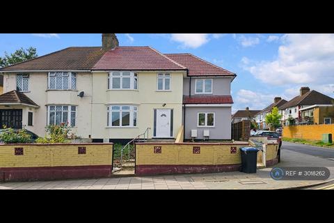 5 bedroom semi-detached house to rent, Ealing Road, Wembley, HA0