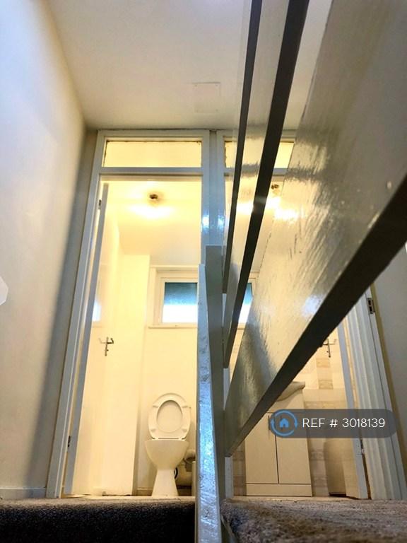 Apartment in London - View 3
