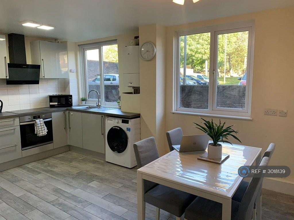 Apartment in London - View 5