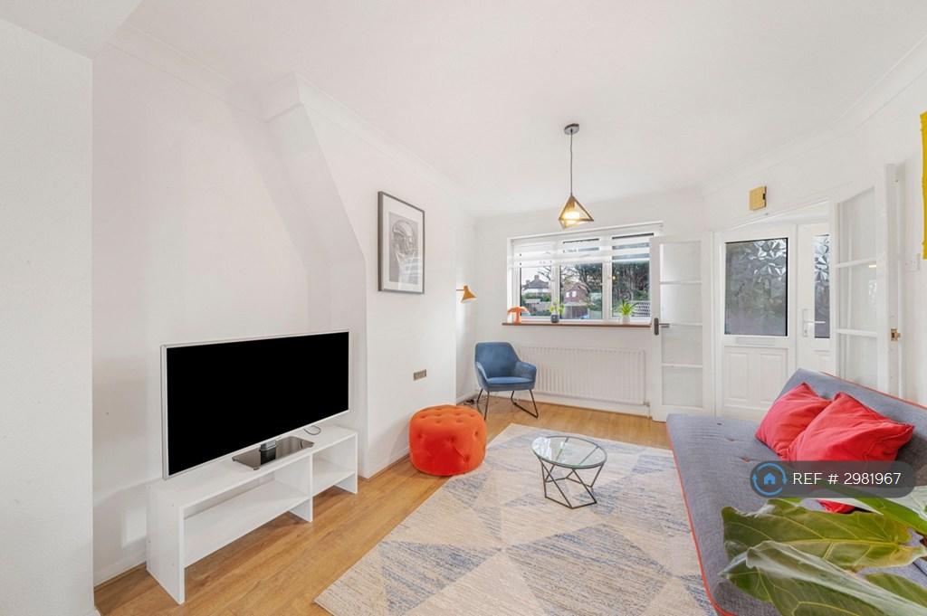 House in Bromley - View 3