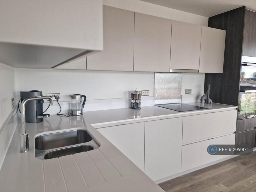 House in Kidbrooke Village - View 4