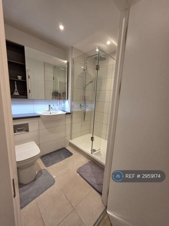 House in Kidbrooke Village - More