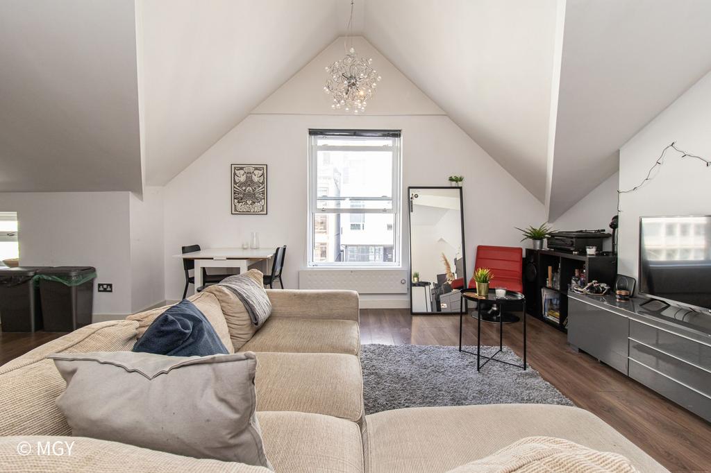 Apartment in Cardiff - View 4