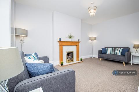 2 bedroom terraced house to rent, Holmes Lane, Bacup, OL13