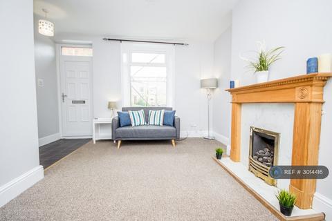 2 bedroom terraced house to rent, Holmes Lane, Bacup, OL13