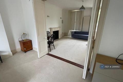 undefined, London Road, Reading, RG1