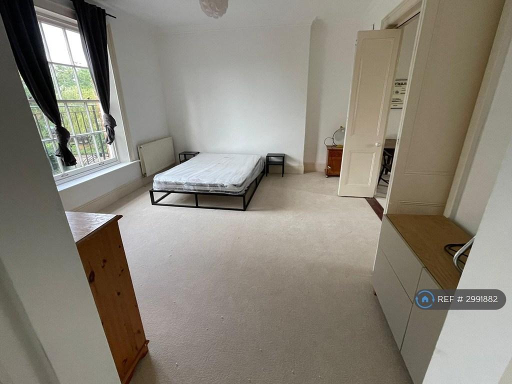 Apartment in Reading, Katesgrove, Newtown - View 3