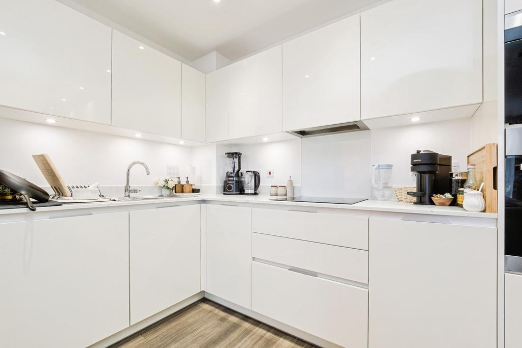 Apartment in London - View 2
