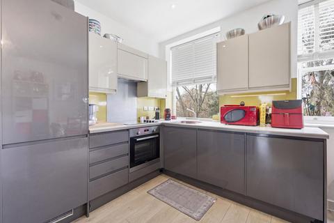 2 bedroom flat for sale, New London Road, Gemini House, CM2